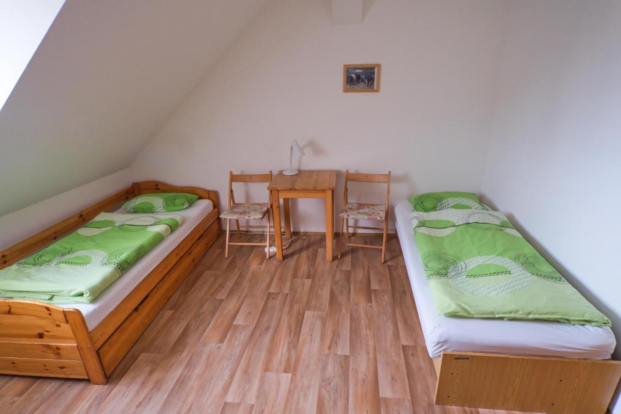 Ubytovna Toulcuv Dvur Praga Exterior foto